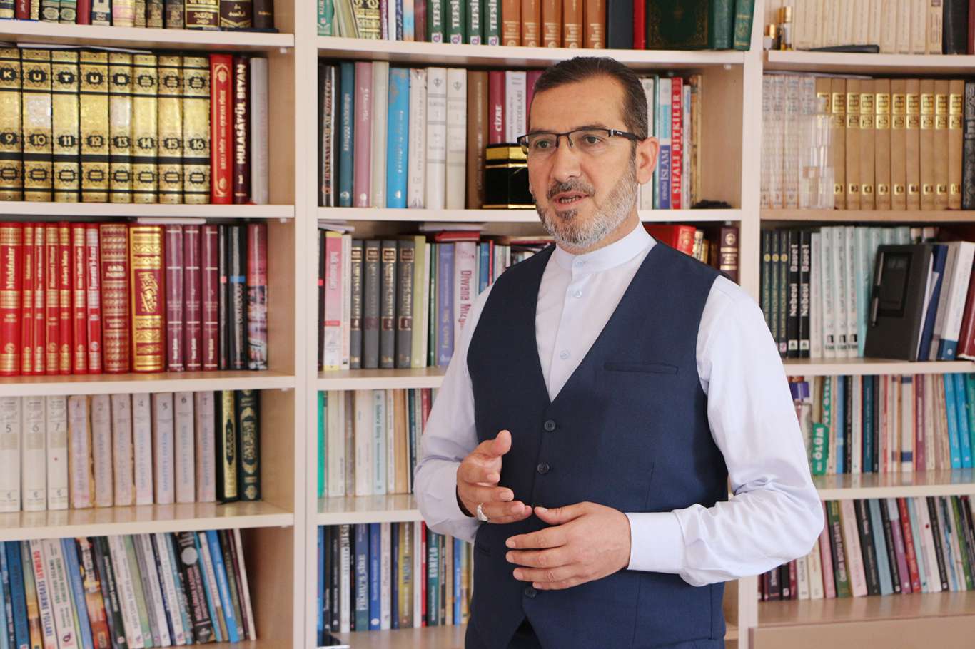 Müslümanlar mescide çevirdiği evlerinin bir odasında itikafa girebilir Müslümanlar mescide çevirdiği evlerinin bir odasında itikafa girebilir